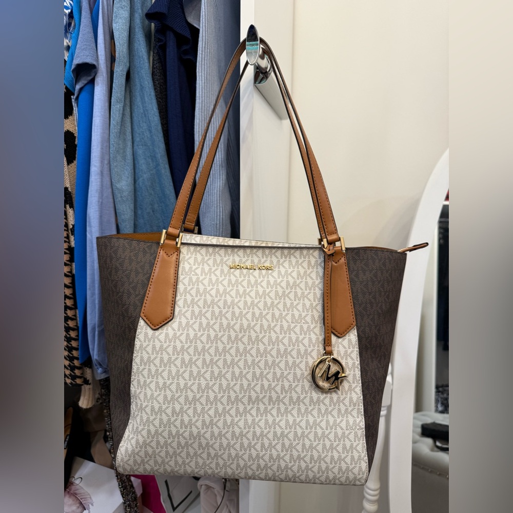 Michael Kors two tone tote